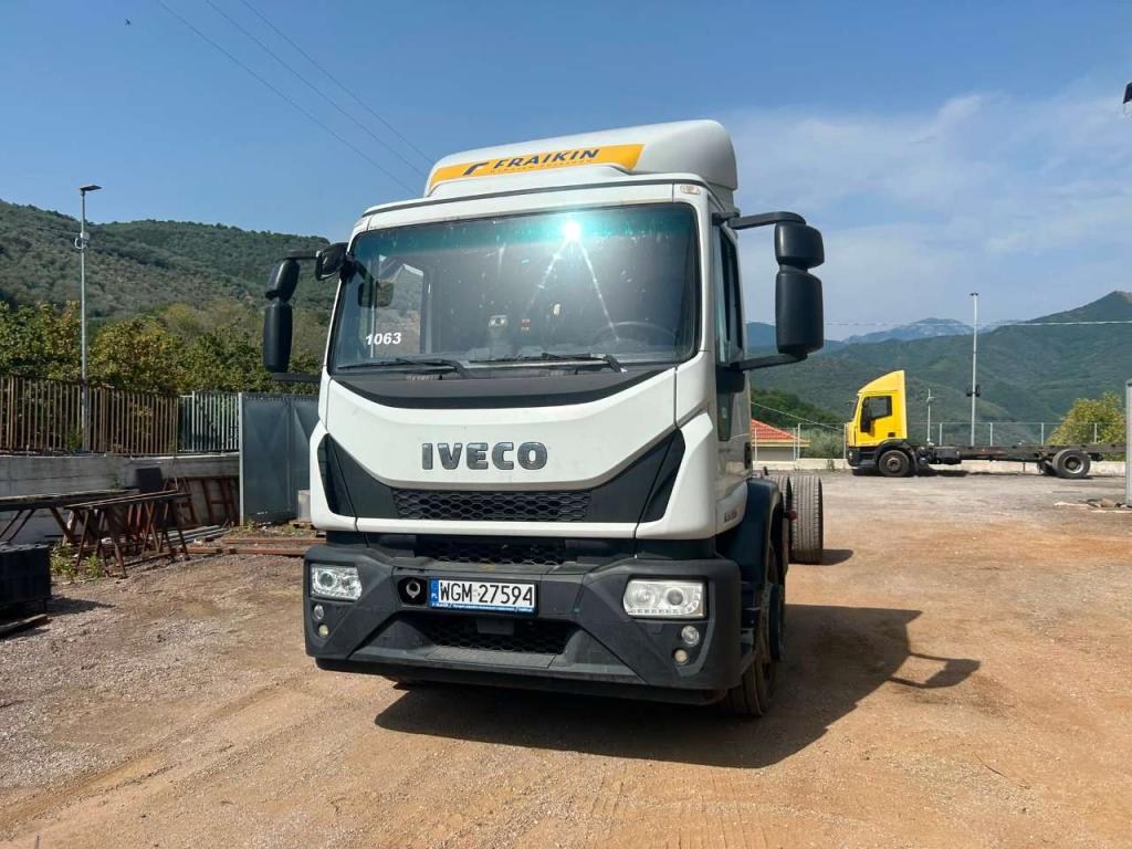 Iveco EUROCARGO 180-250 Photo 3