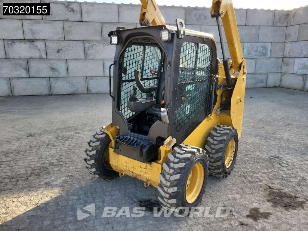 Caterpillar 226 D3 Photo 10