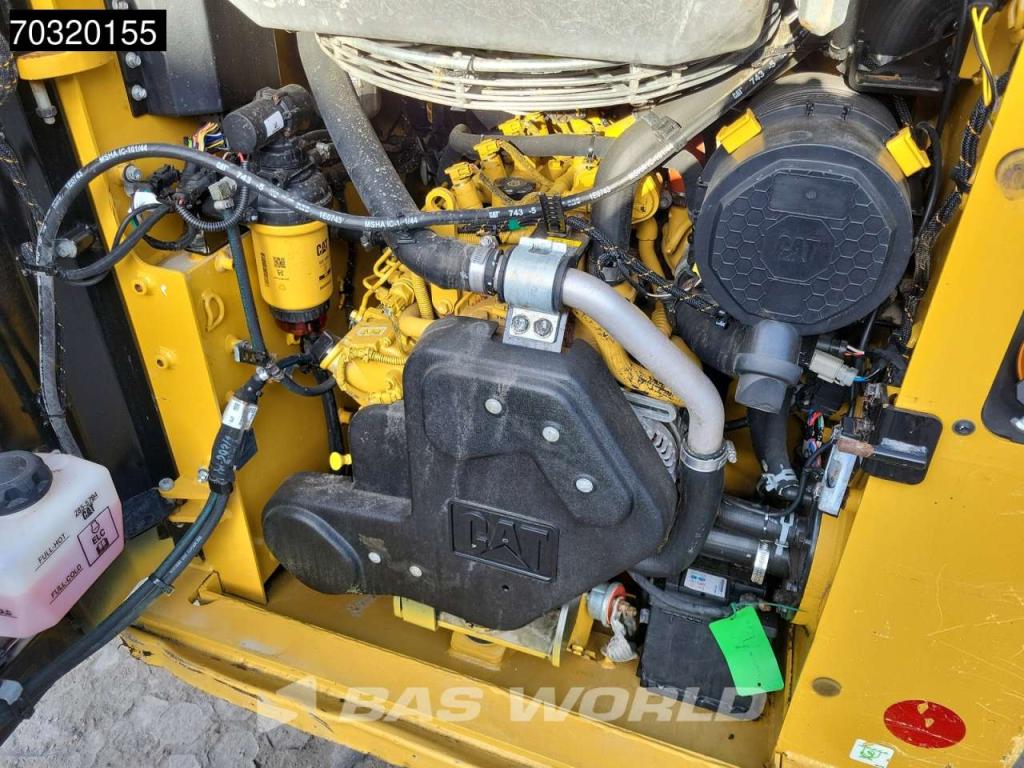 Caterpillar 226 D3 Photo 18