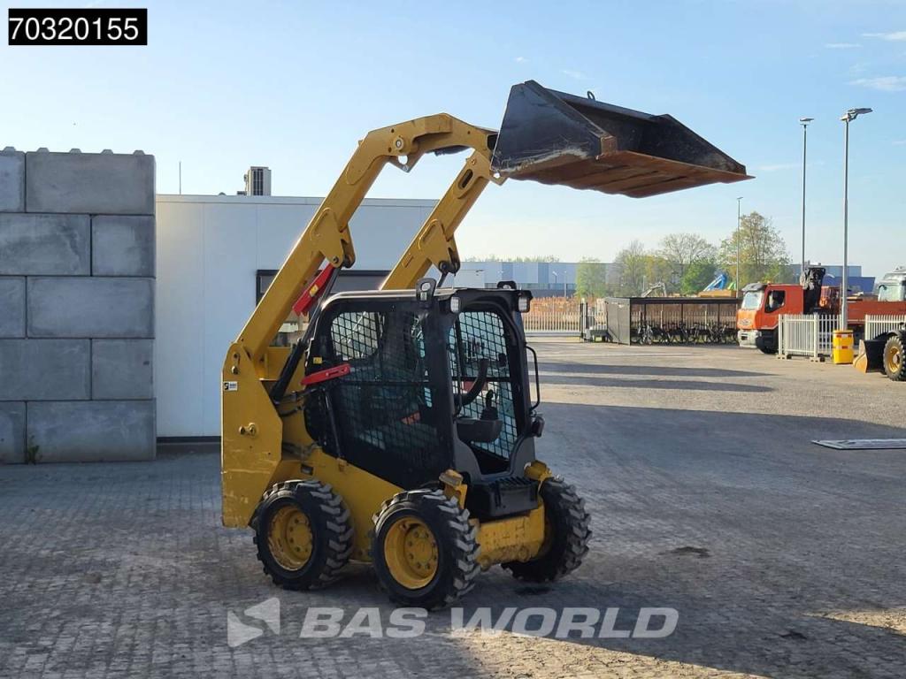 Caterpillar 226 D3 Photo 8