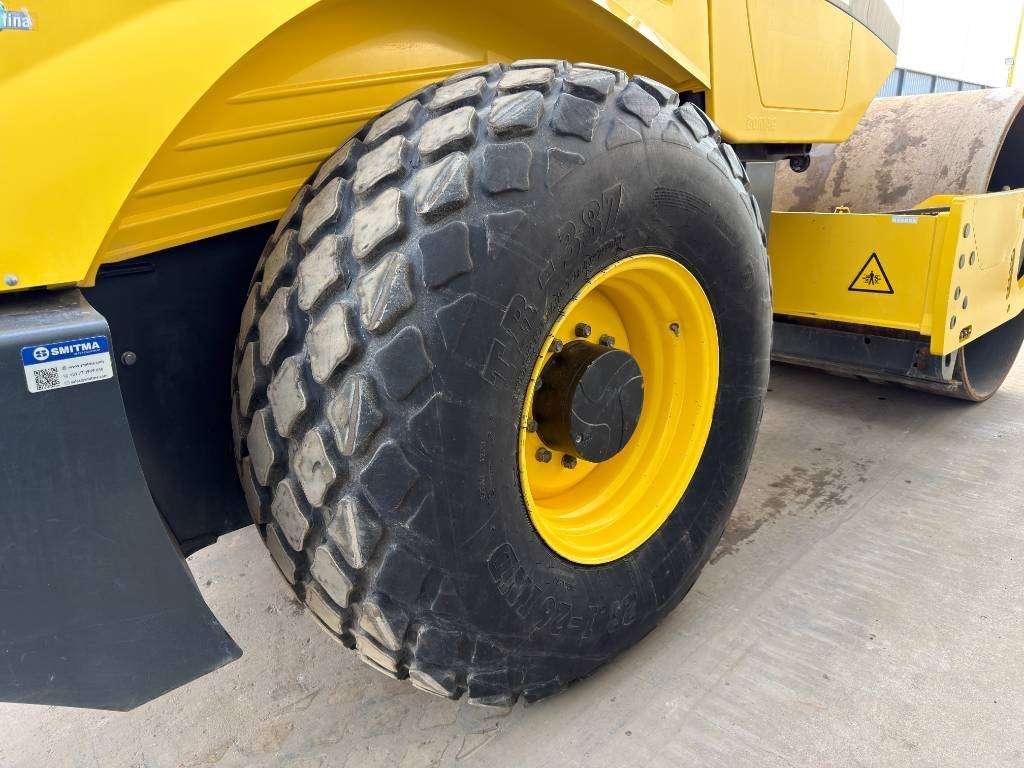 Bomag BW213D-5 Photo 20