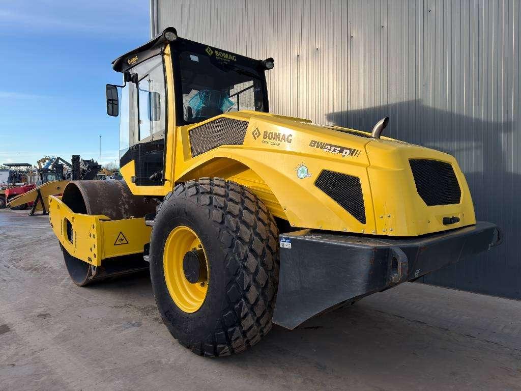 Bomag BW213D-5 Photo 3