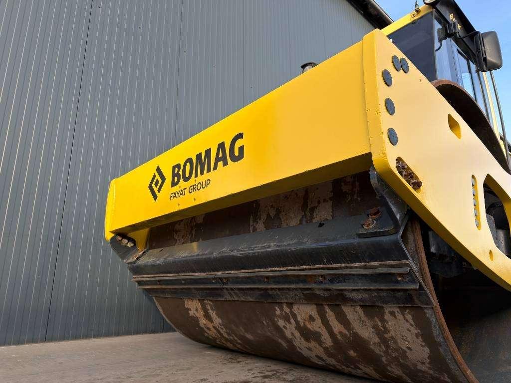 Bomag BW213D-5 Photo 7