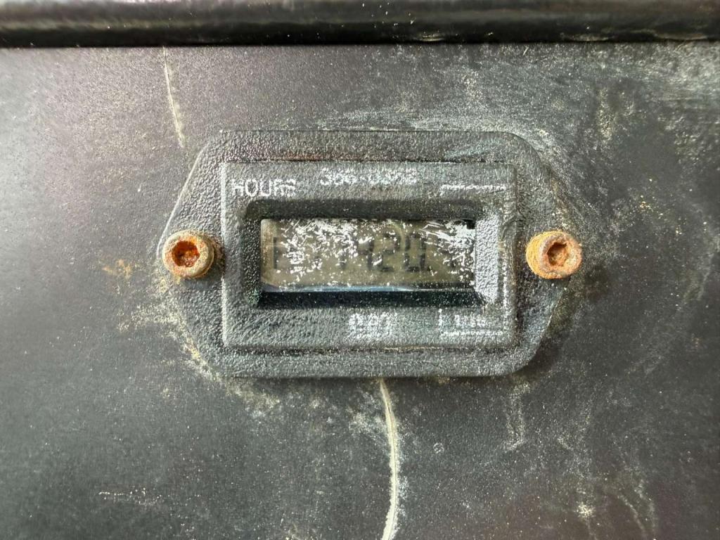 Caterpillar D8R Photo 25