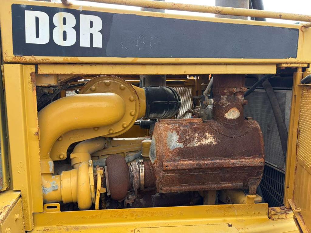 Caterpillar D8R Photo 27