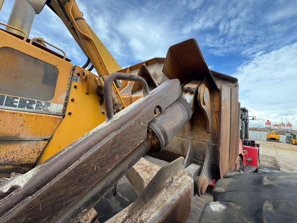 Liebherr PR752 | Spare parts only Photo 19