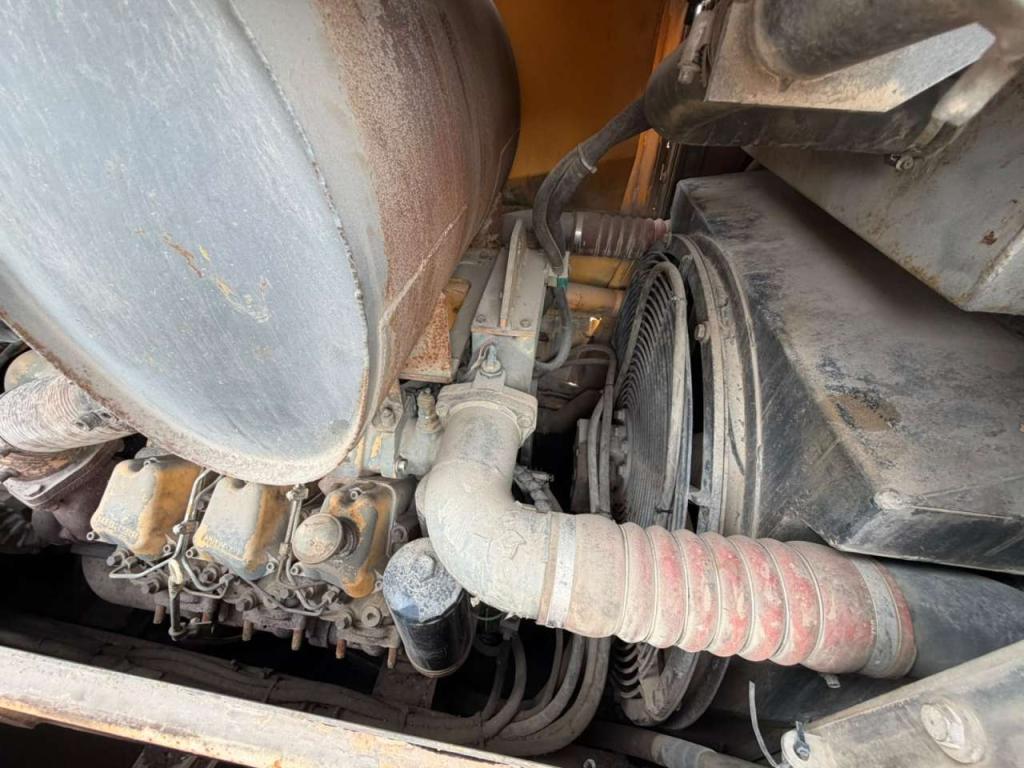 Liebherr PR752 | Spare parts only Photo 5