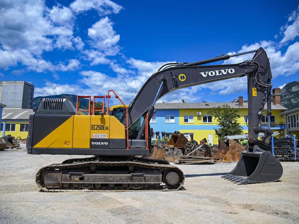 Volvo EC250ENL Photo 7