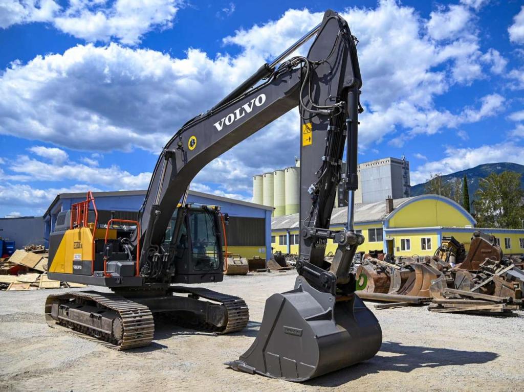 Volvo EC250ENL Photo 8