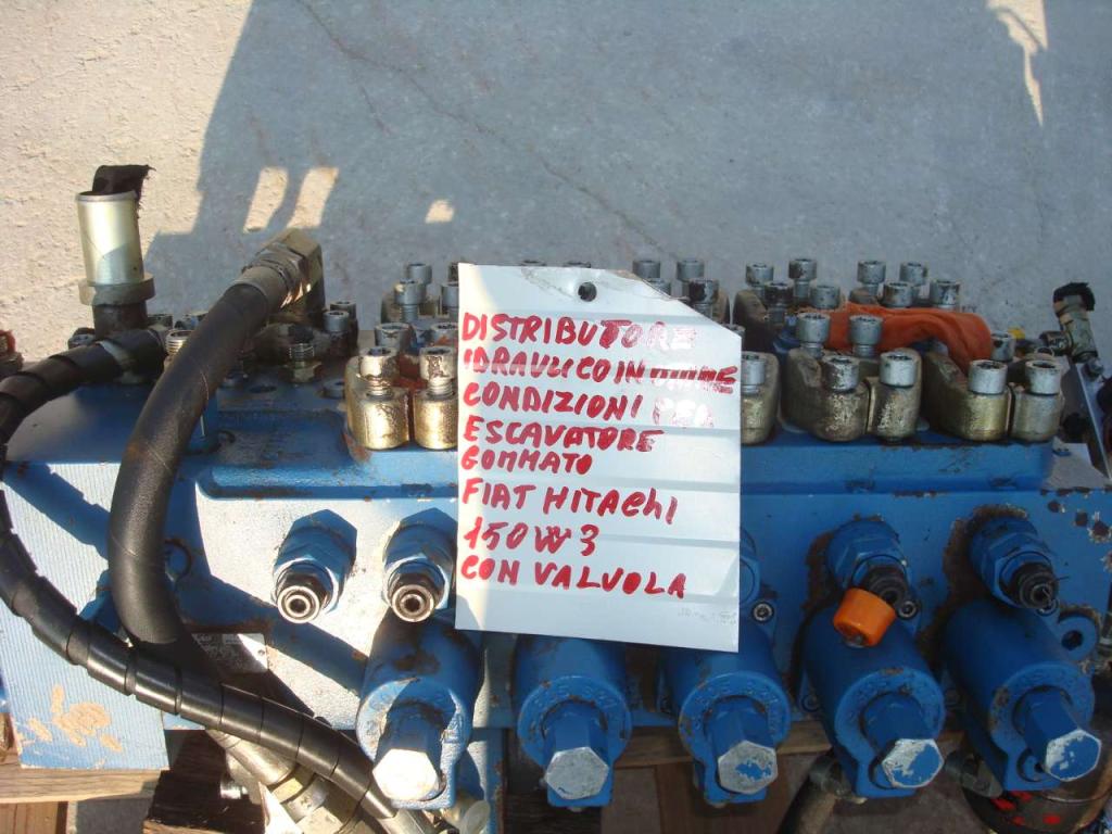 Distributeur hydraulique pour Fiat Hitachi 150W3 Photo 3