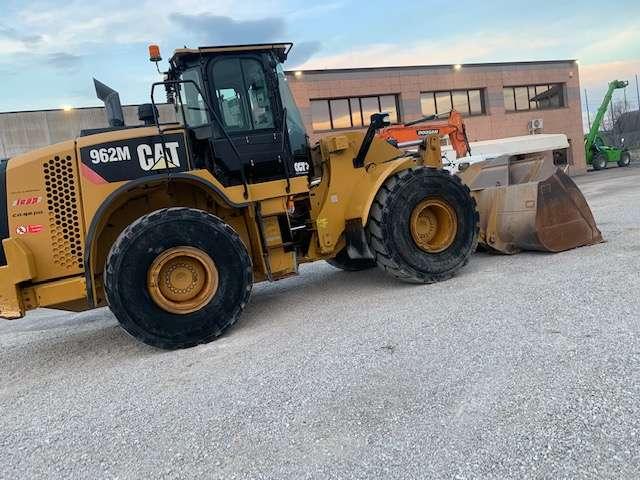 Caterpillar 962M Photo 9