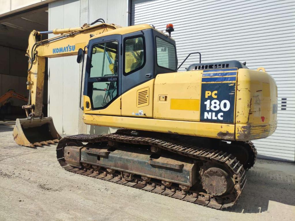 Komatsu PC180NLC-7K Photo 2
