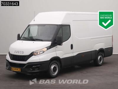 Iveco Daily 35S14 L2H2 Airco Cruise 3500kg trekgewicht 3520L A/C Cruise control en vente par BAS World B.V.