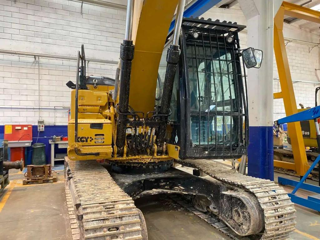 Caterpillar 323FLN Photo 2