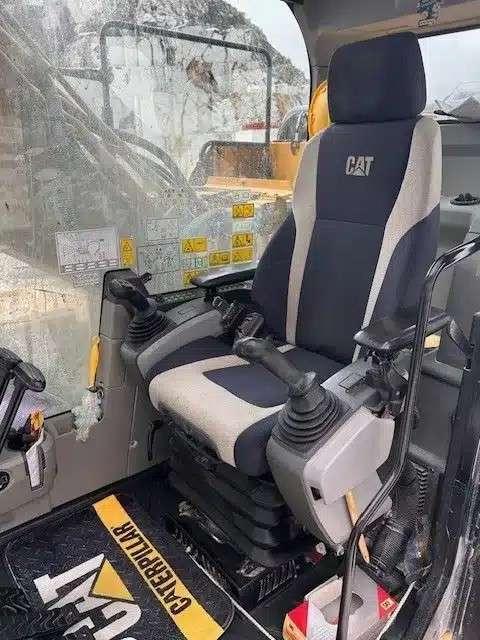 Caterpillar 323FLN Photo 3