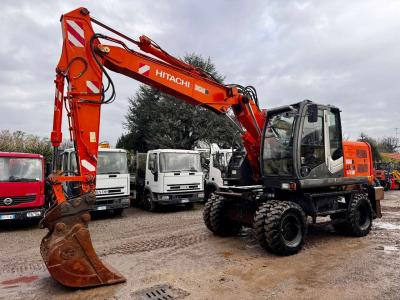 Hitachi ZX140-W3 en vente par G.M. Service srl