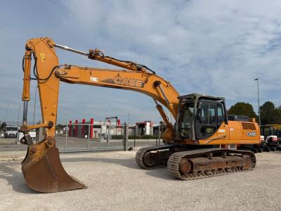 Case CX330 en vente par MEK Srl