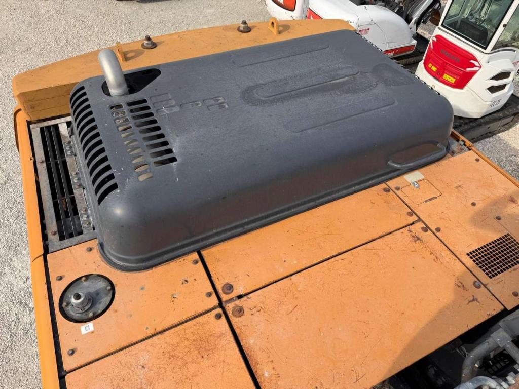 Case CX330 Photo 18