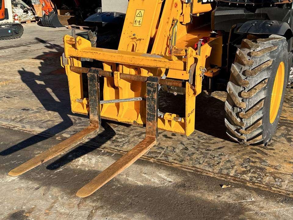 JCB 531-70 Photo 5