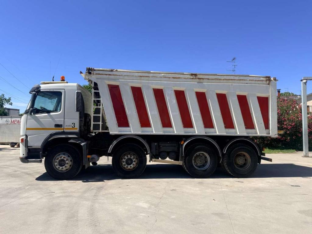 Volvo FM 12 440 Photo 3