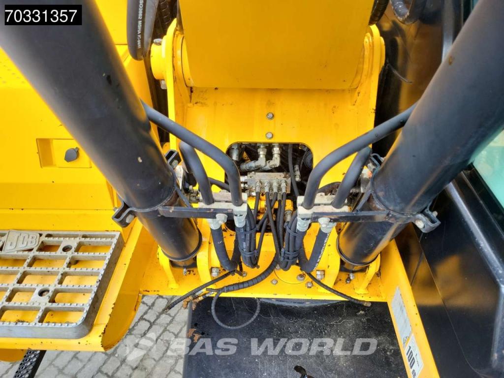 JCB JS145 W Photo 18