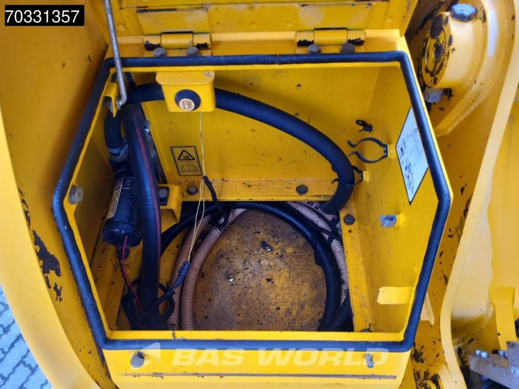 JCB JS145 W Photo 20