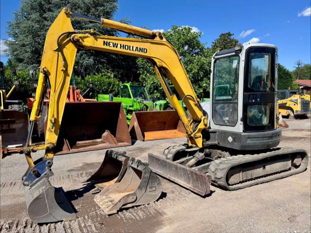 New Holland Kobelco E50.2 SR Photo 1