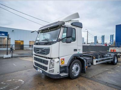 Volvo FM 330 en vente par Braem NV