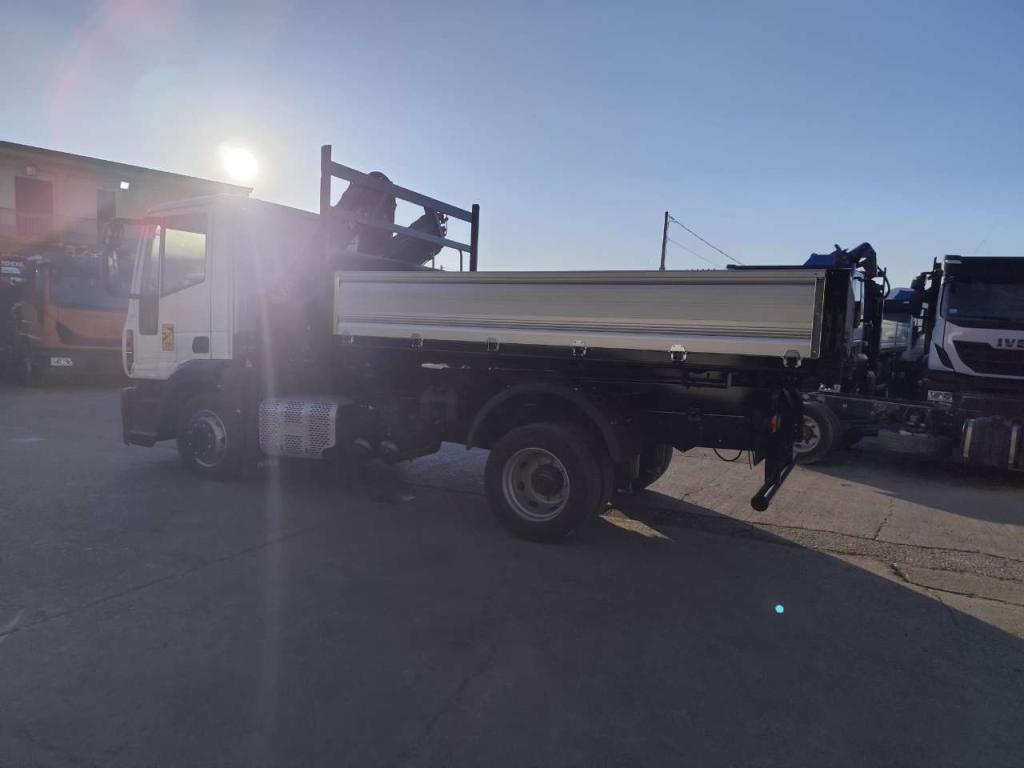 Iveco EUROCARGO ML120E25 Photo 29