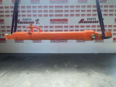 Piston de levage pour Hitachi ZX280 en vente par Massucco T. Srl Area Ricambi