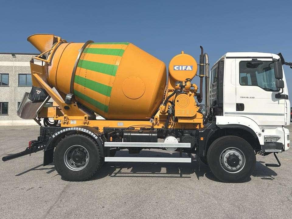 Man TGM 18.330 4X4 Photo 23