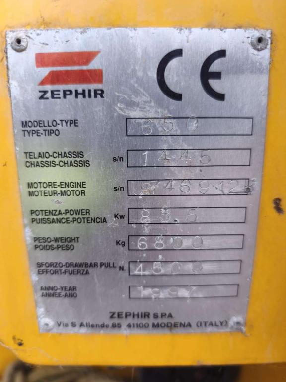 Zephir 650 Photo 6