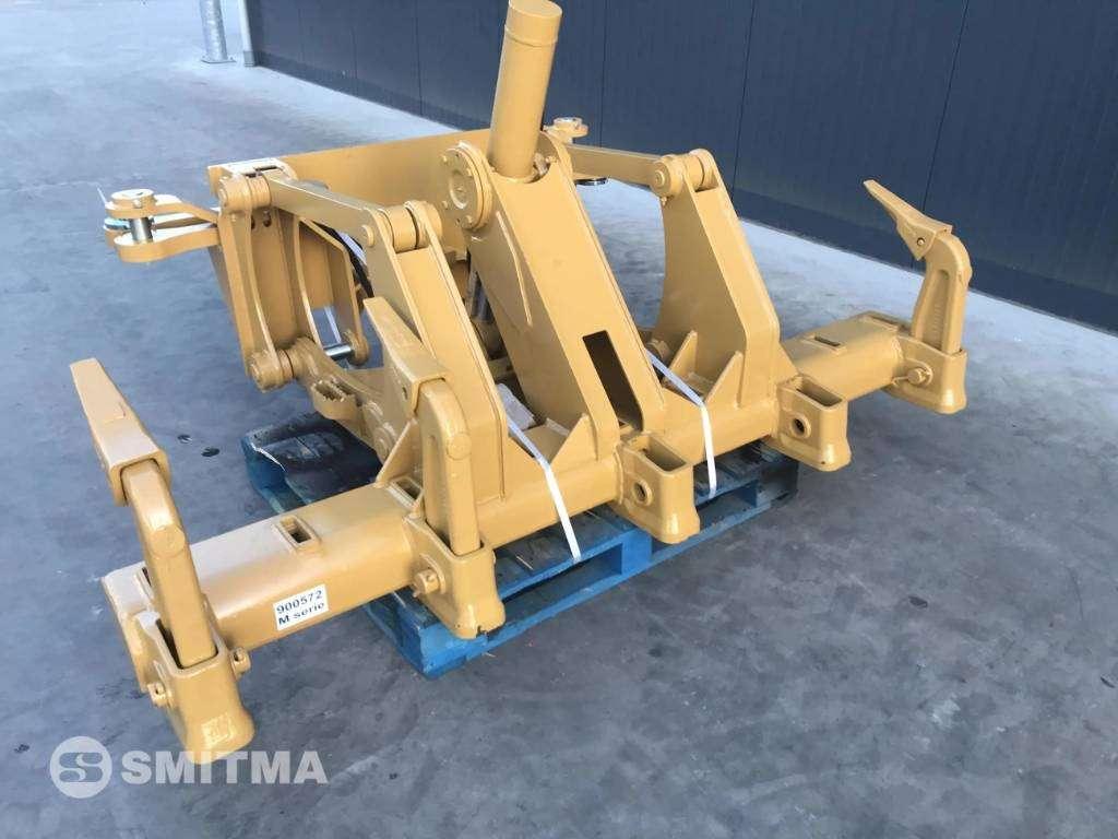Caterpillar 140M Photo 3