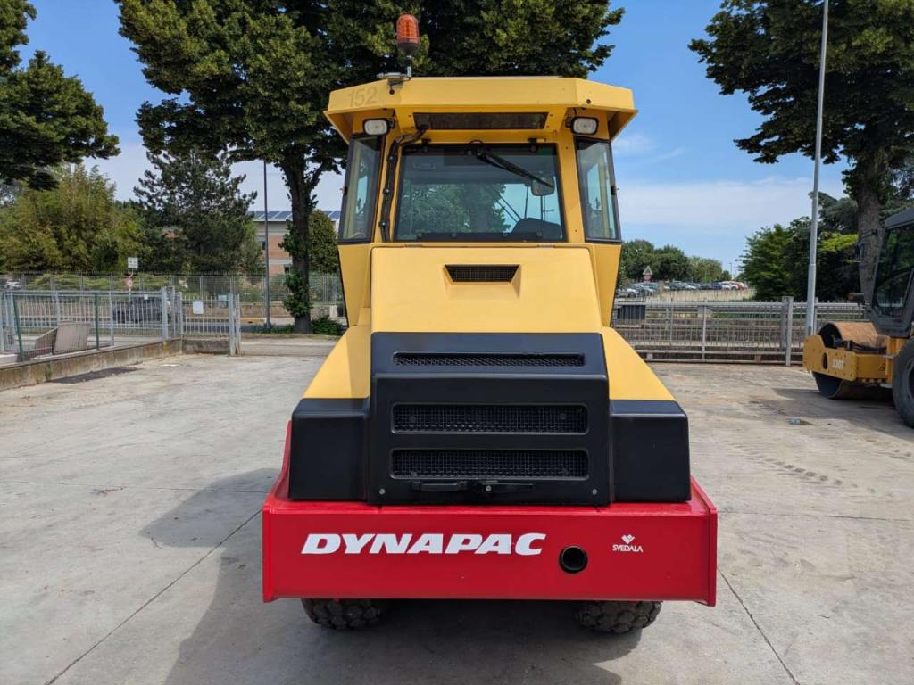 Dynapac CA152D Photo 3