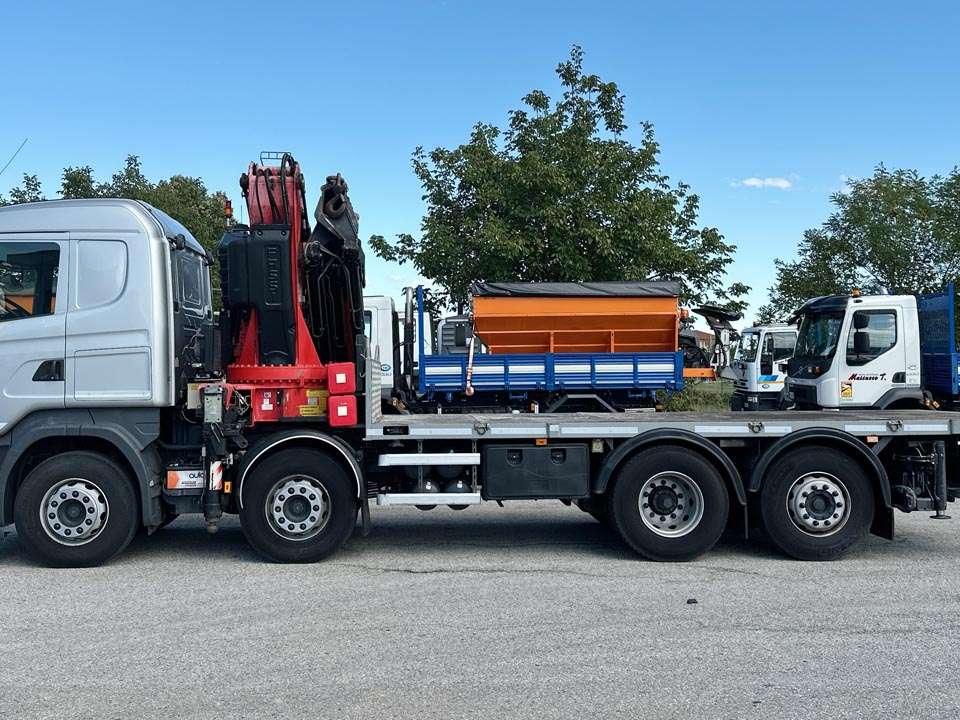 Scania R480 8X2 Photo 2