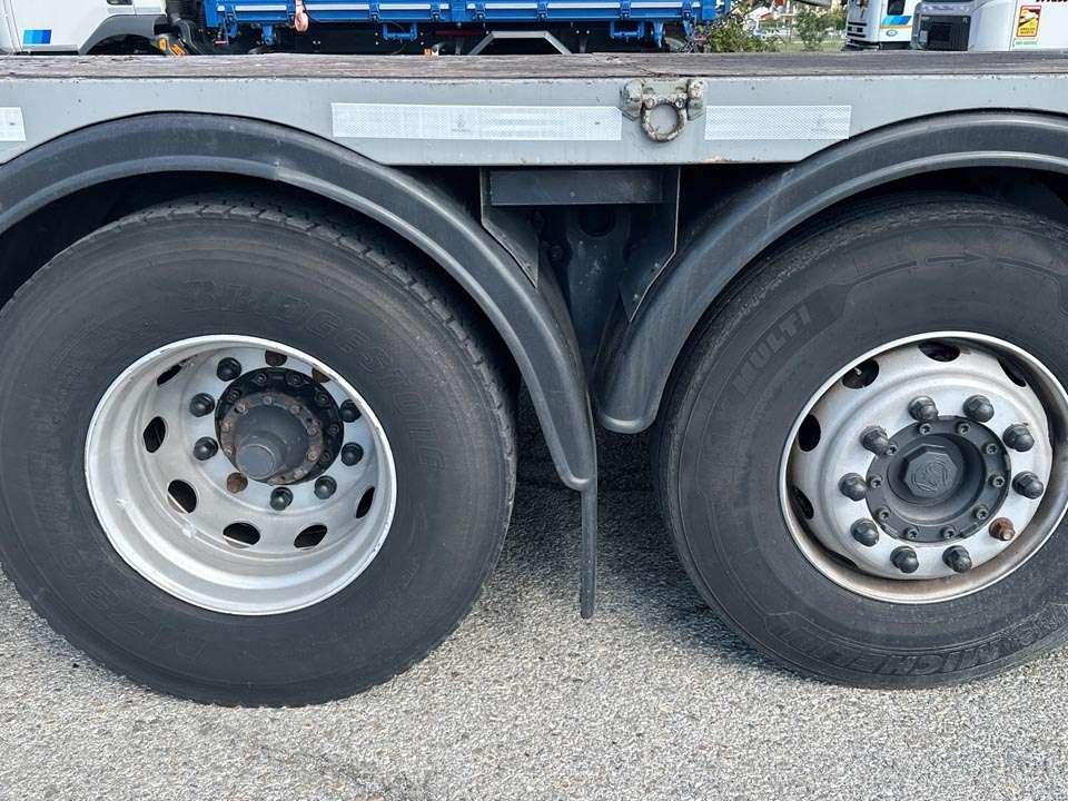 Scania R480 8X2 Photo 8