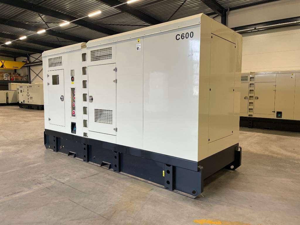 Cummins QSZ13-G10 - 600 kVA Generator - DPX-19847 Photo 5