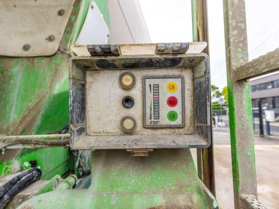 Scania P400 +STETTER 7m3+TAPIS THEAM TS 13 Photo 12