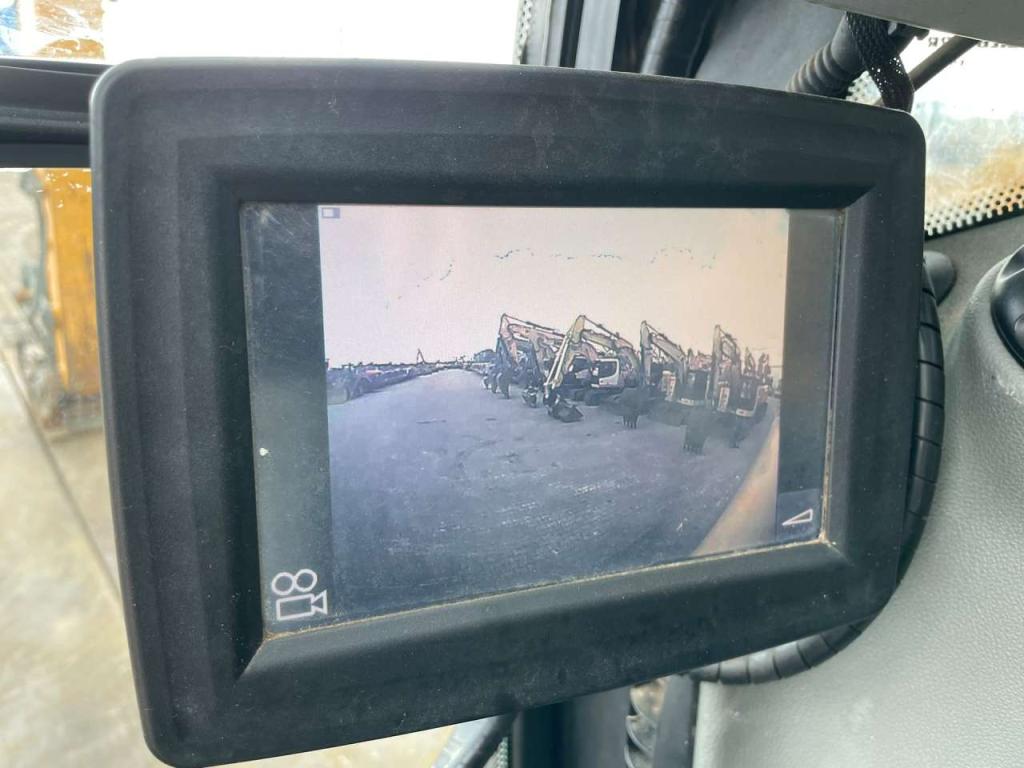 Liebherr R936NLC Photo 26