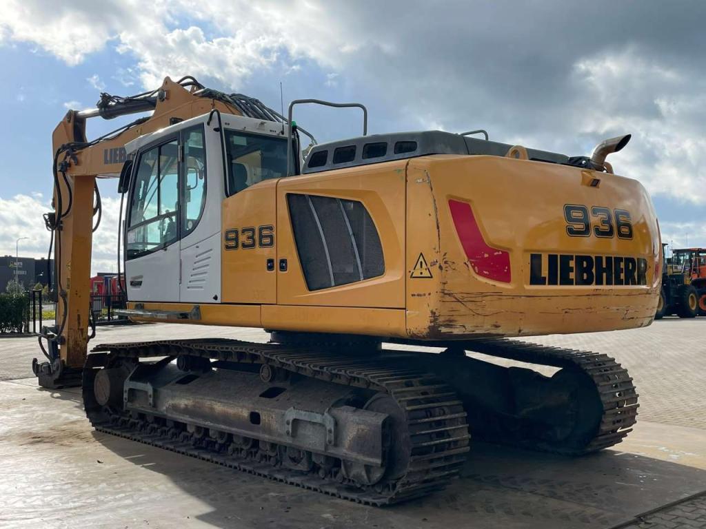 Liebherr R936NLC Photo 3
