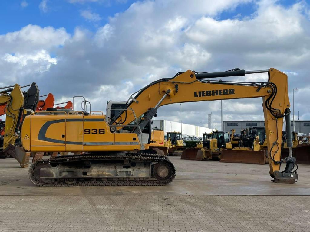 Liebherr R936NLC Photo 6