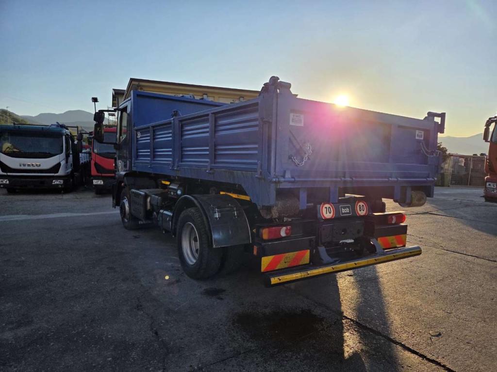 Iveco EUROCARGO CUBE 120-220 Photo 11