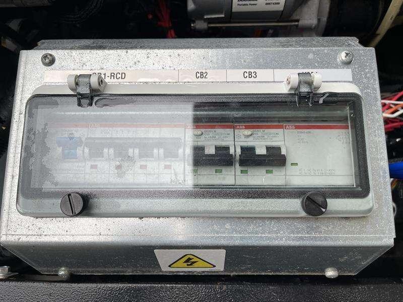 Doosan 7/25 - G - N Photo 24