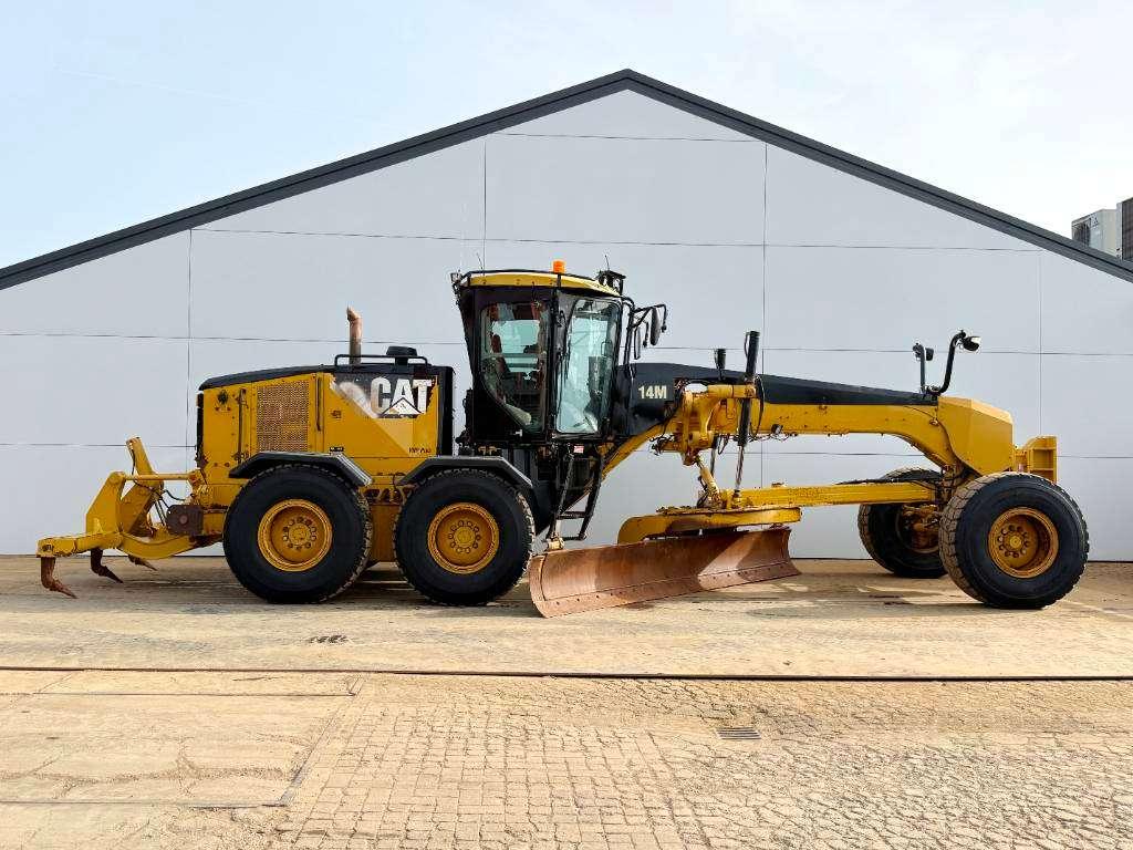 Caterpillar 14M VHP Plus - Joystick Controls / 3 Tine Ripper Photo 6