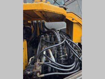 Volvo main control valve 14577601 for Volvo ECR235C L Photo 1