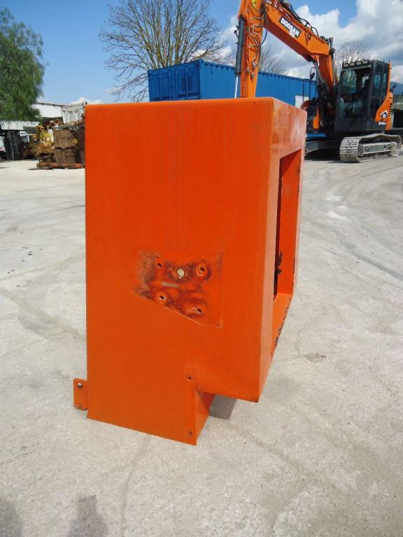 Support pour radiateur pour Fiat Kobelco W190 Photo 2