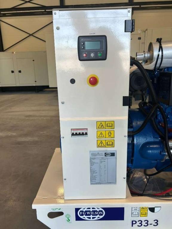 FG Wilson P33-3 - 33 kVA Open Genset - DPX-16003-O Photo 7