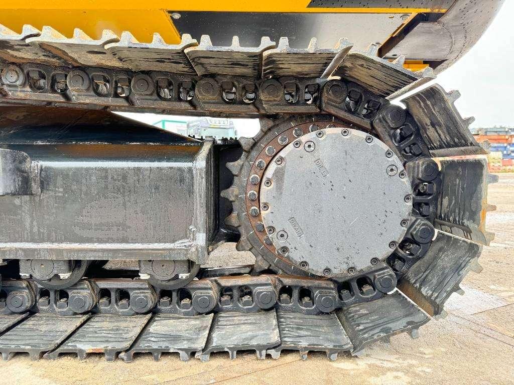 JCB 215LC - New / Unused / Hammer Lines Photo 16