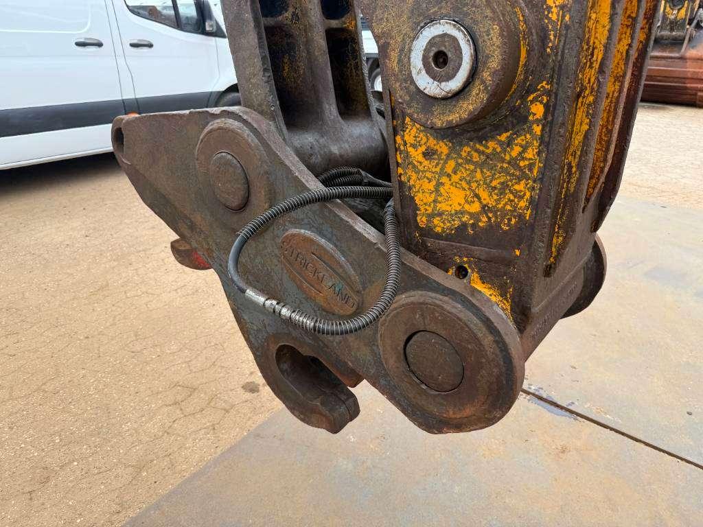Hyundai R500LC-7A - Quick Coupler / Hammer Lines Photo 16