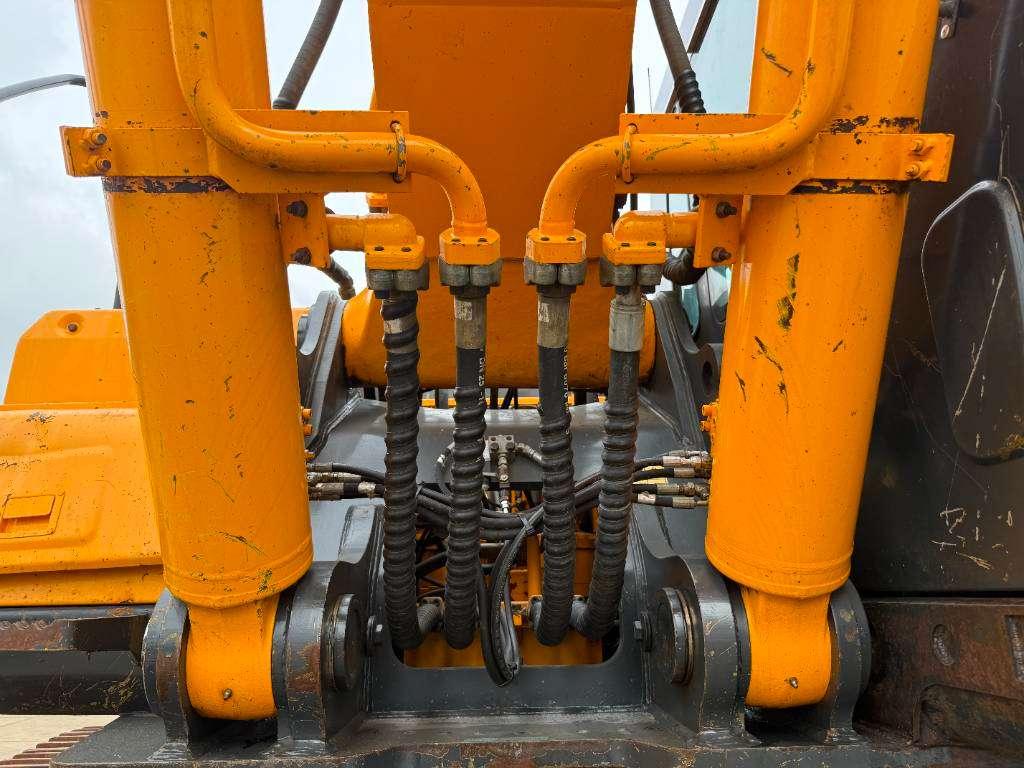 Hyundai R500LC-7A - Quick Coupler / Hammer Lines Photo 26